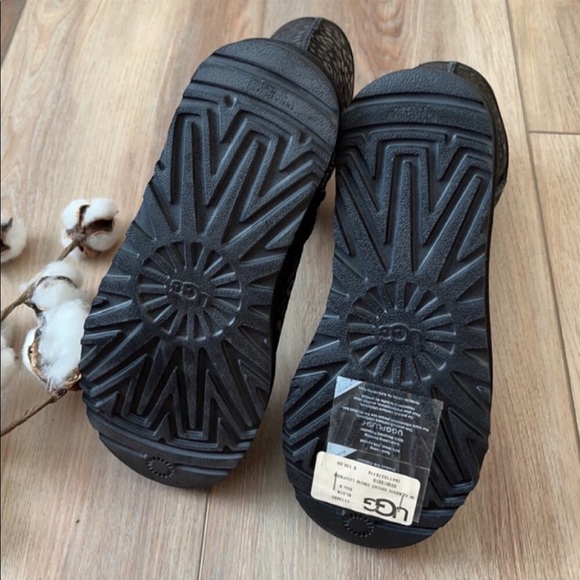 🌴🔆UGG- CLASSIC SHORT SNOW LEOPARD BOOTS🔆🌴 - Picture 6 of 13